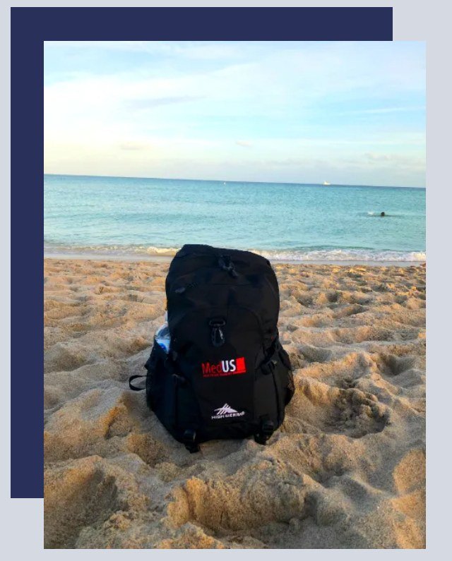 MedUS backpack on a sunny beach